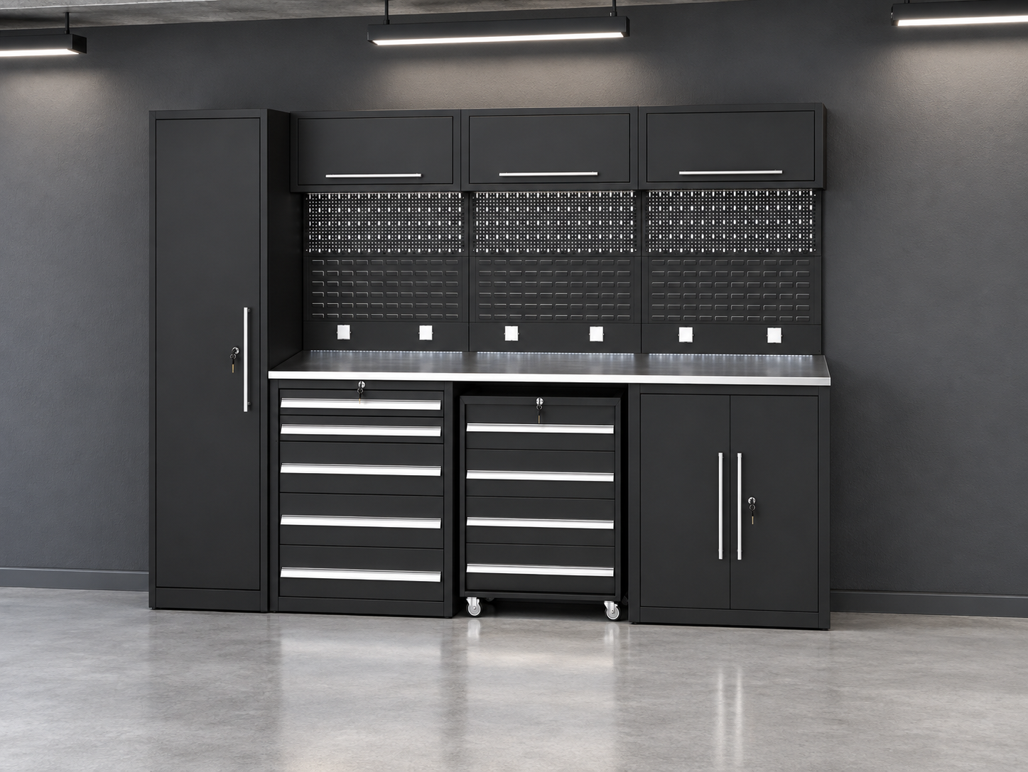 Garage Interior | Complete Storage System. Kaiser 96