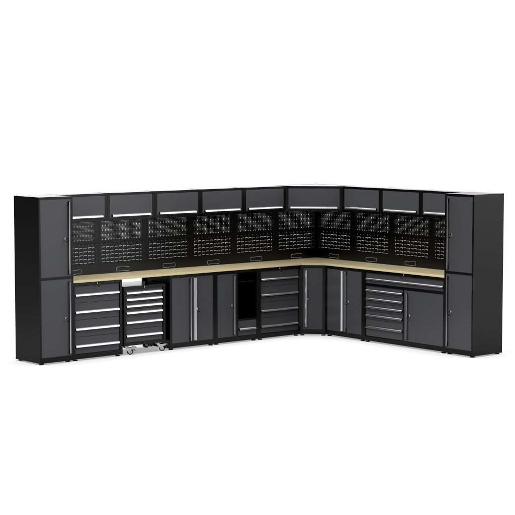 A black workbench with drawers and cabinets. Lekker komplett garasjeinnredning - Svart. Kaiser 108
